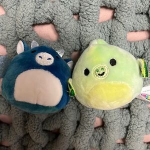 two dragon small squish, two squishville